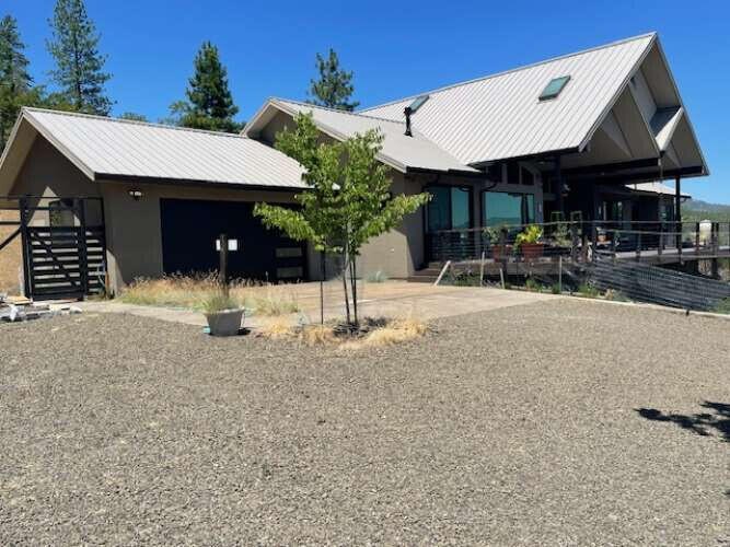 House in Eagle Point, Oregon, United States 4 - 17933497