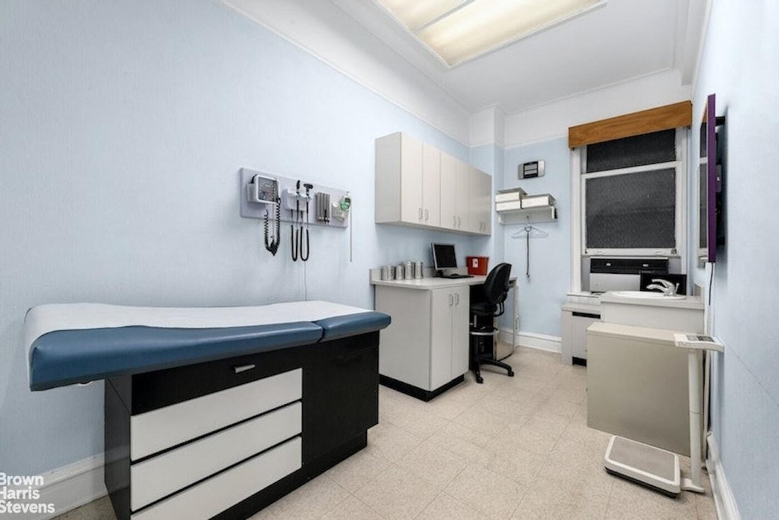Co Op in New York, New York, United States 5 - 16748435