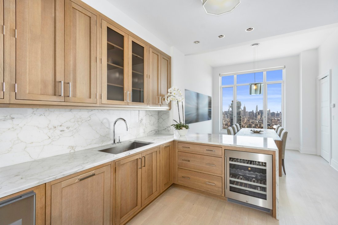 Condo in New York, New York, United States 4 - 17667004