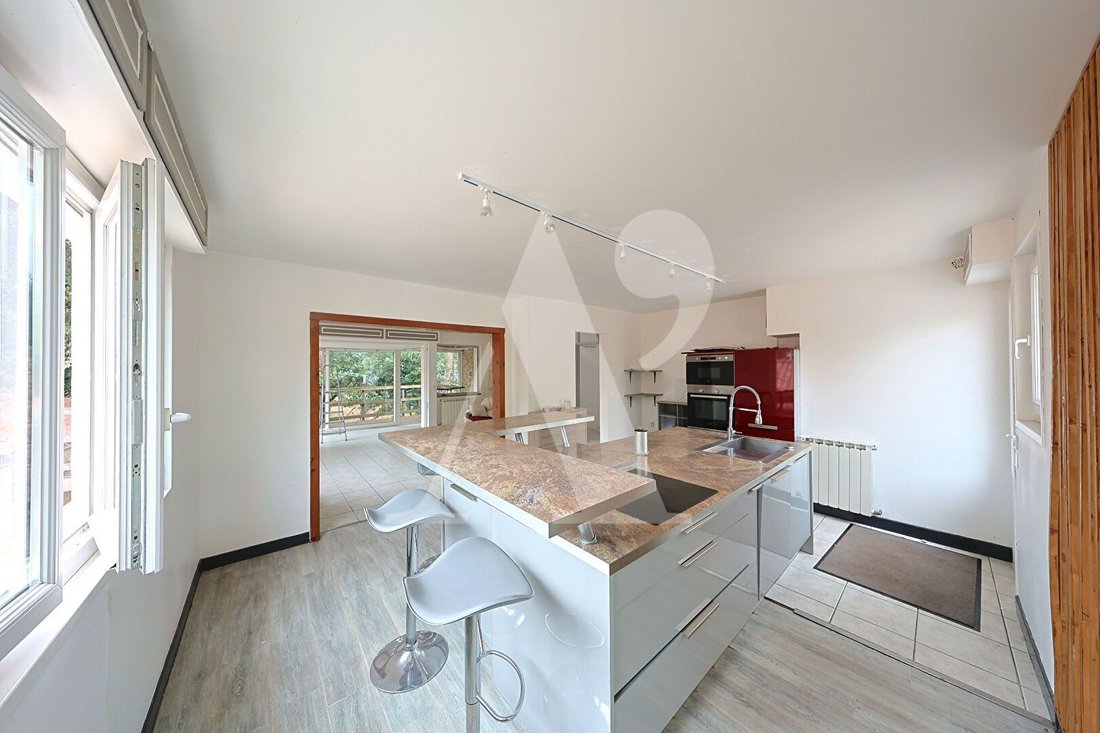 House in Saint-Georges-de-Didonne, Nouvelle-Aquitaine, France 5 - 15961308