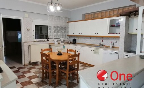 House in Magoula, Attica, Greece 1