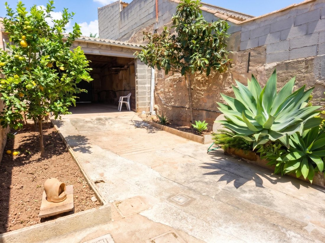 House in es Llombards, Santanyi, Balearic Islands 1 - 17508705