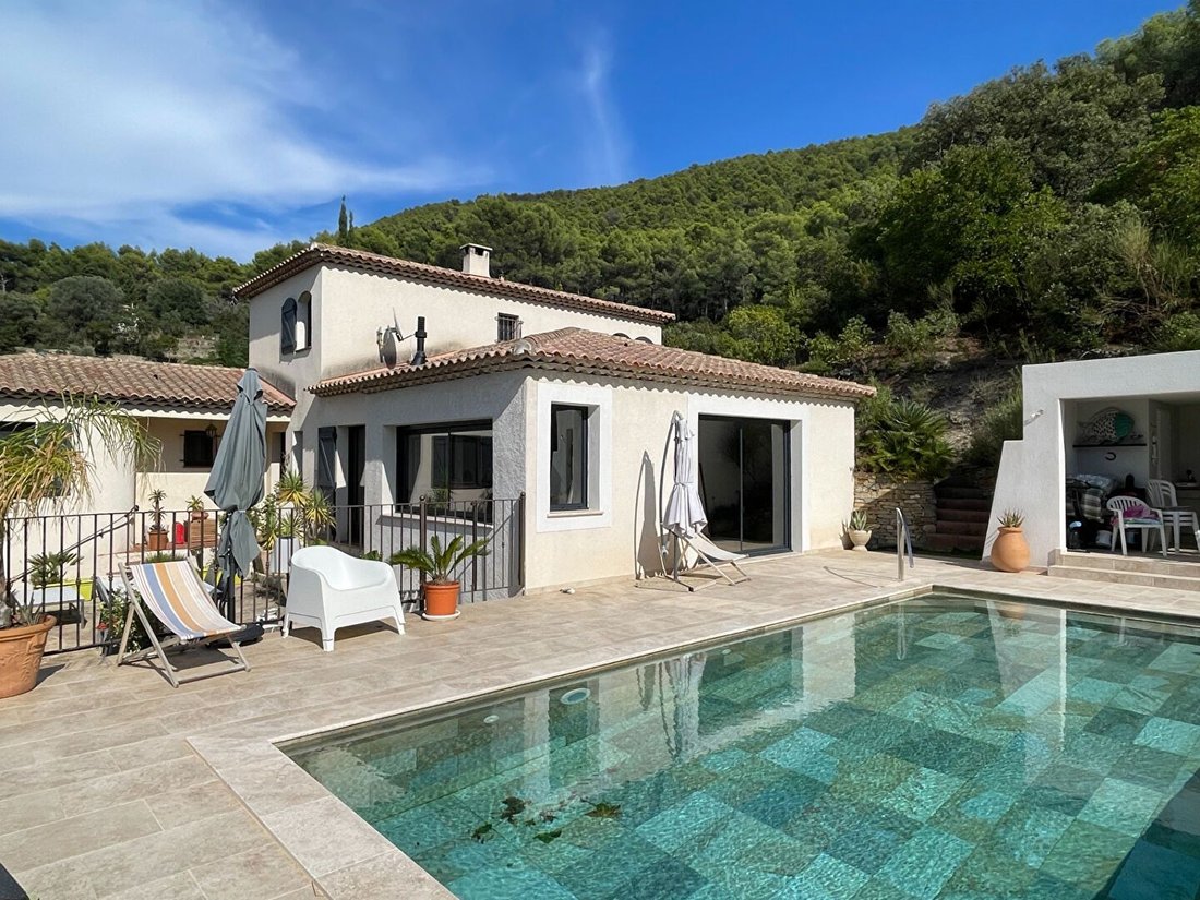 House in Ceyreste, Provence-Alpes-Côte d'Azur, France 1 - 15768578
