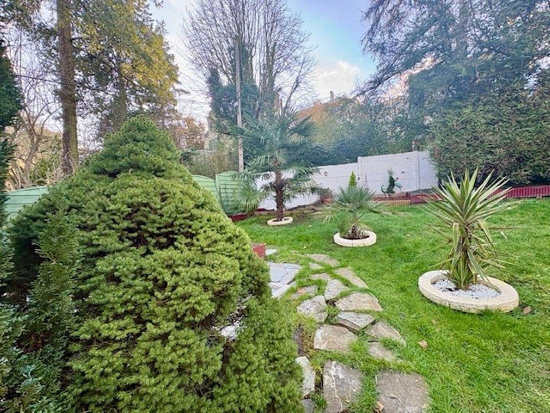 House in Marly-le-Roi, Ile-de-France, France 4 - 17243410