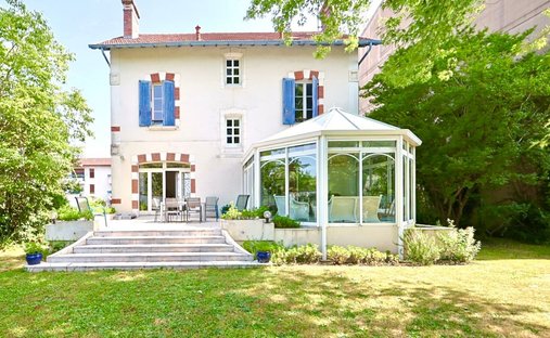 House in Saint Vincent, Dax, France 1