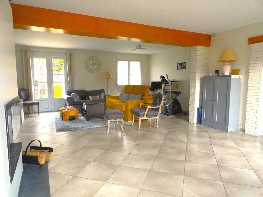 House in Feucherolles, Ile-de-France, France 3 - 17368081