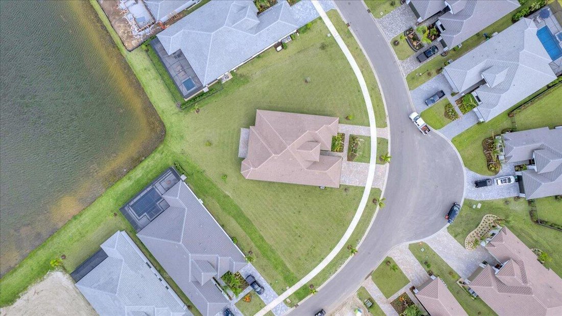 House in Port St. Lucie, Florida, United States 2 - 17941287