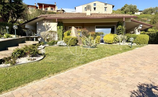 Villa a Soiano del Lago, Lombardia, Italia 1