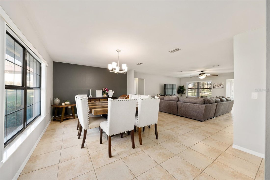 House in Ocala, Florida, United States 5 - 17930043