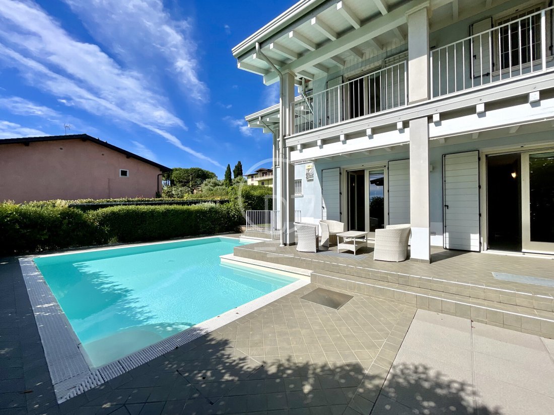 Villa in Polpenazze del Garda, Lombardy, Italy 2 - 17931481