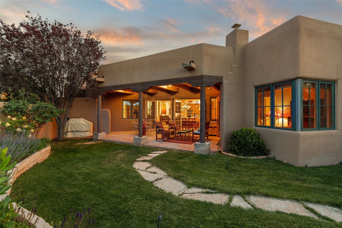 House in Santa Fe, New Mexico, United States 4 - 17929843