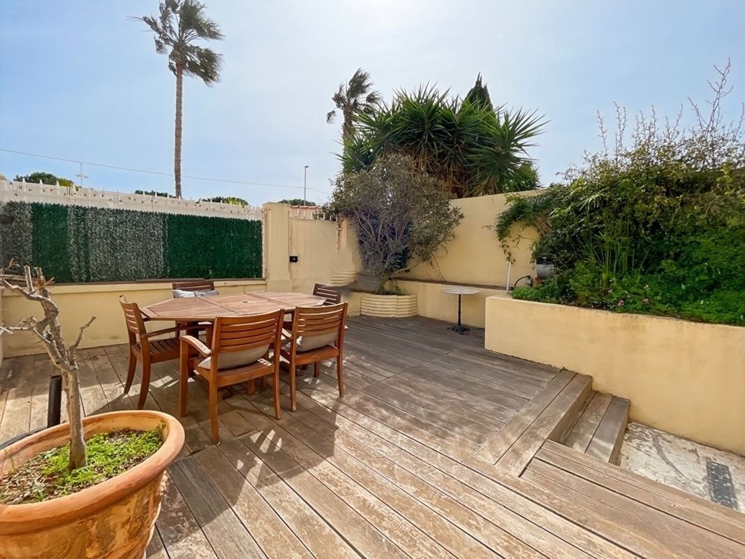 Apartment in La Ciotat, Provence-Alpes-Côte d'Azur, France 1 - 16576030