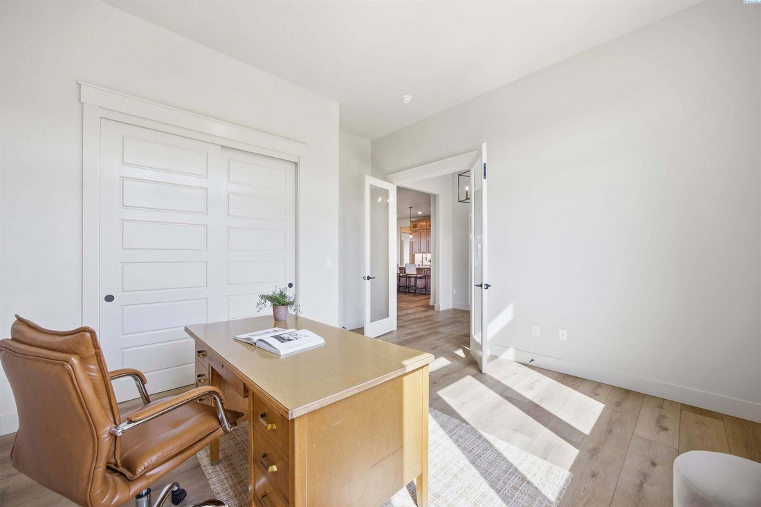 House in Pasco, Washington, United States 5 - 17935148