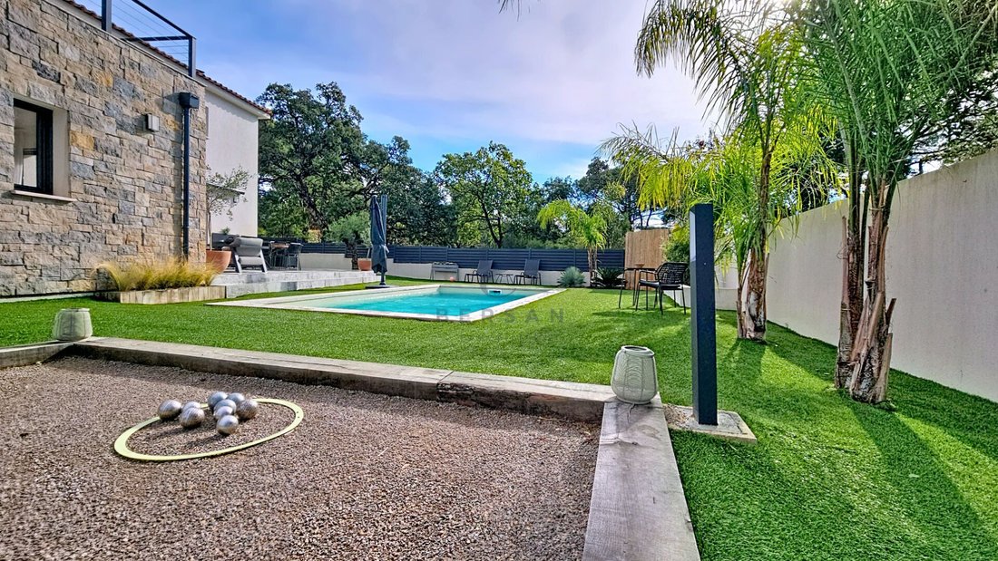 Villa in Exterieurs, Frejus, France 5 - 16466936