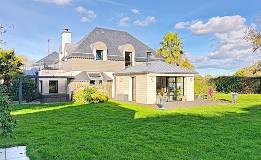 House in Gare-La Saudrais-La Vicomte, Dinard, France 1