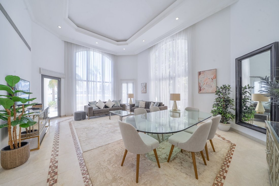 Villa in Palm Jumeirah, Dubai, United Arab Emirates 2 - 17916348
