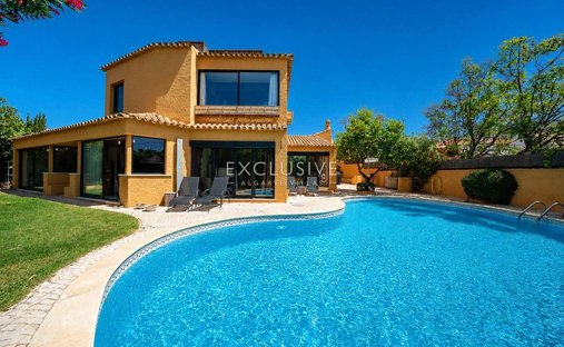 Villa a Olhos de Agua, Algarve, Portogallo 1