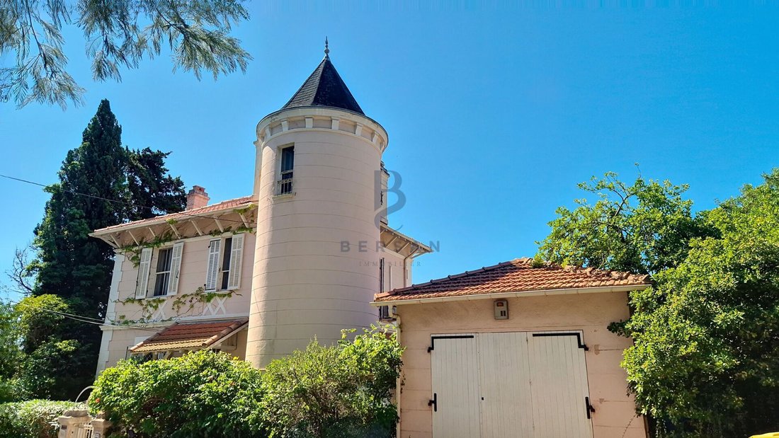 Villa in Le Dramont-Agay-Anthéor-Le Trayas, Saint-Raphaël, France 1 - 16409851