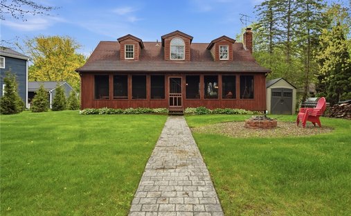 House in Rock Creek, Ohio, United States 1
