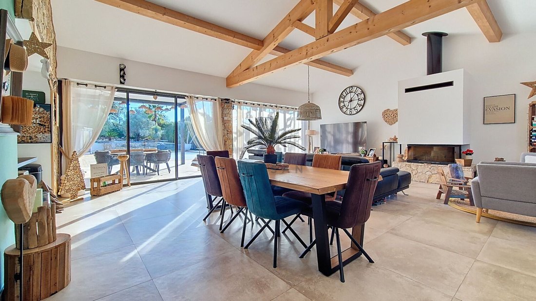 Villa in Exterieurs, Frejus, France 5 - 17103986