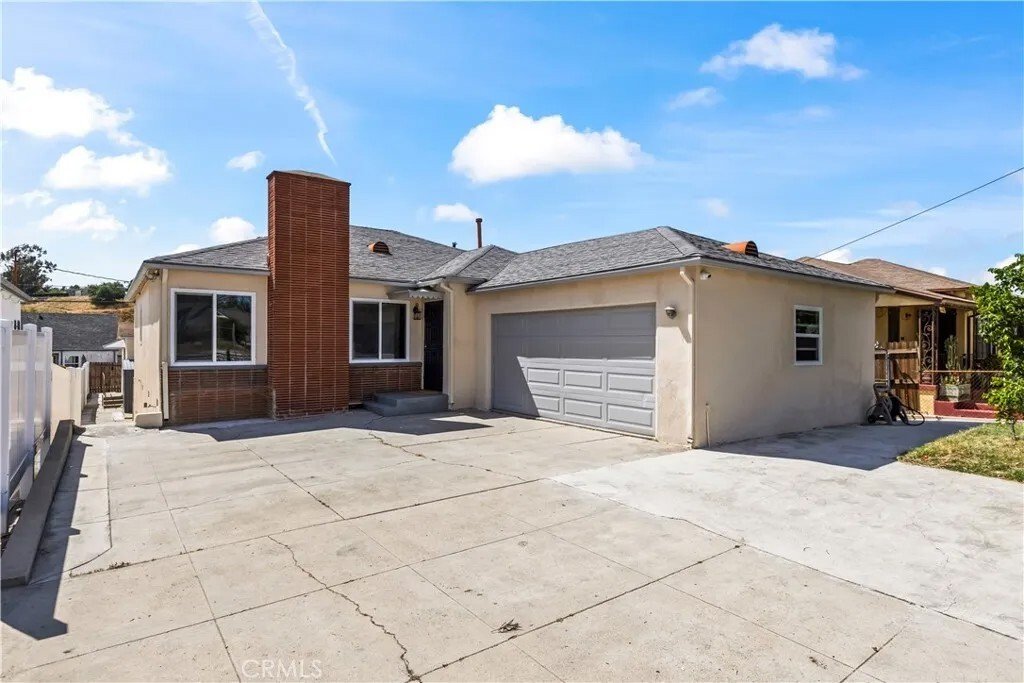Los Angeles, California, United States 1 - 17934759