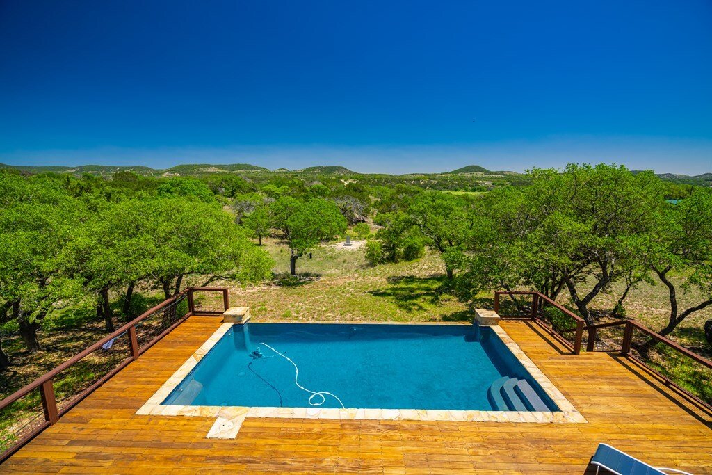 House in Pipe Creek, Texas, United States 4 - 17928054