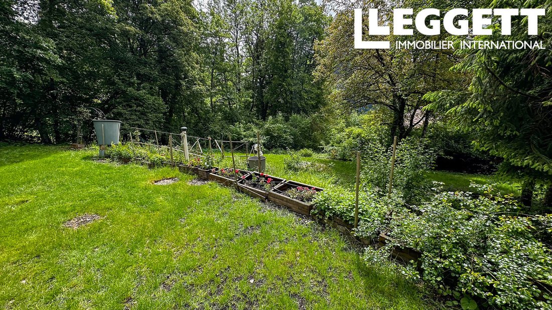 Chalet in Mieussy, Auvergne-Rhône-Alpes, France 2 - 15478295