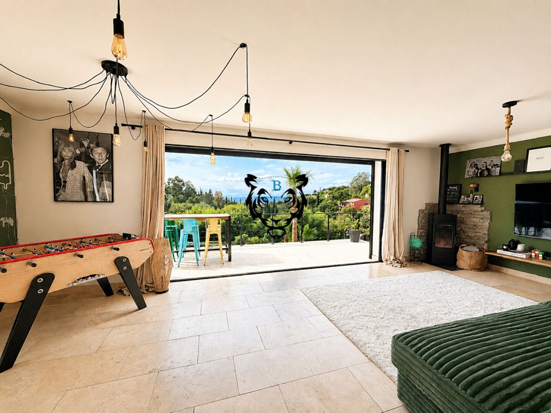House in Ecarts, Roquebrune-sur-Argens, France 2 - 16170764