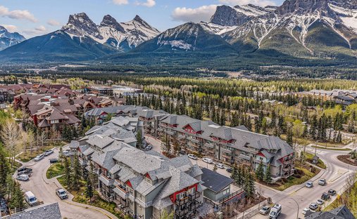 Appartamento a Canmore, Alberta, Canada 1