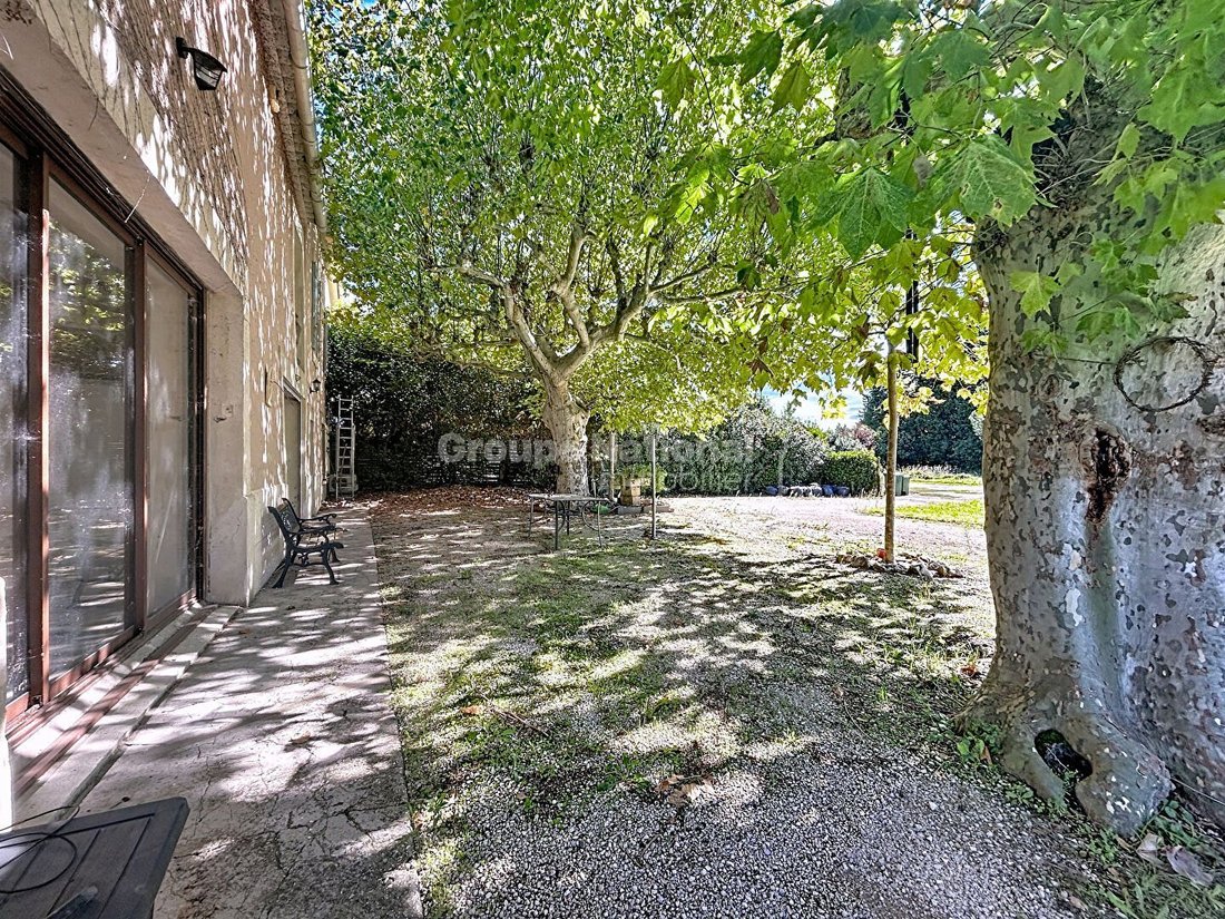 House in Châteaurenard, Provence-Alpes-Côte d'Azur, France 2 - 16473948