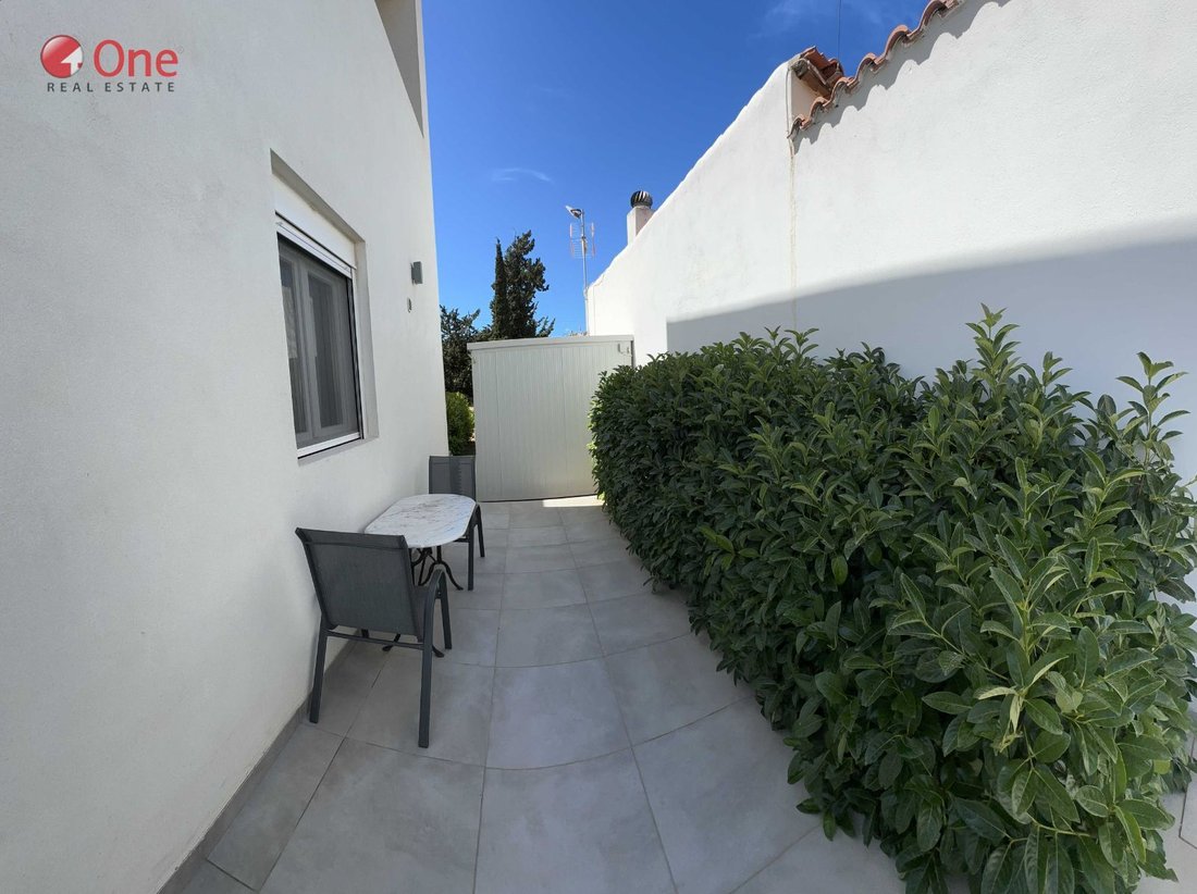 Villa in Kalyvia Thorikou, Attica, Greece 2 - 17932001