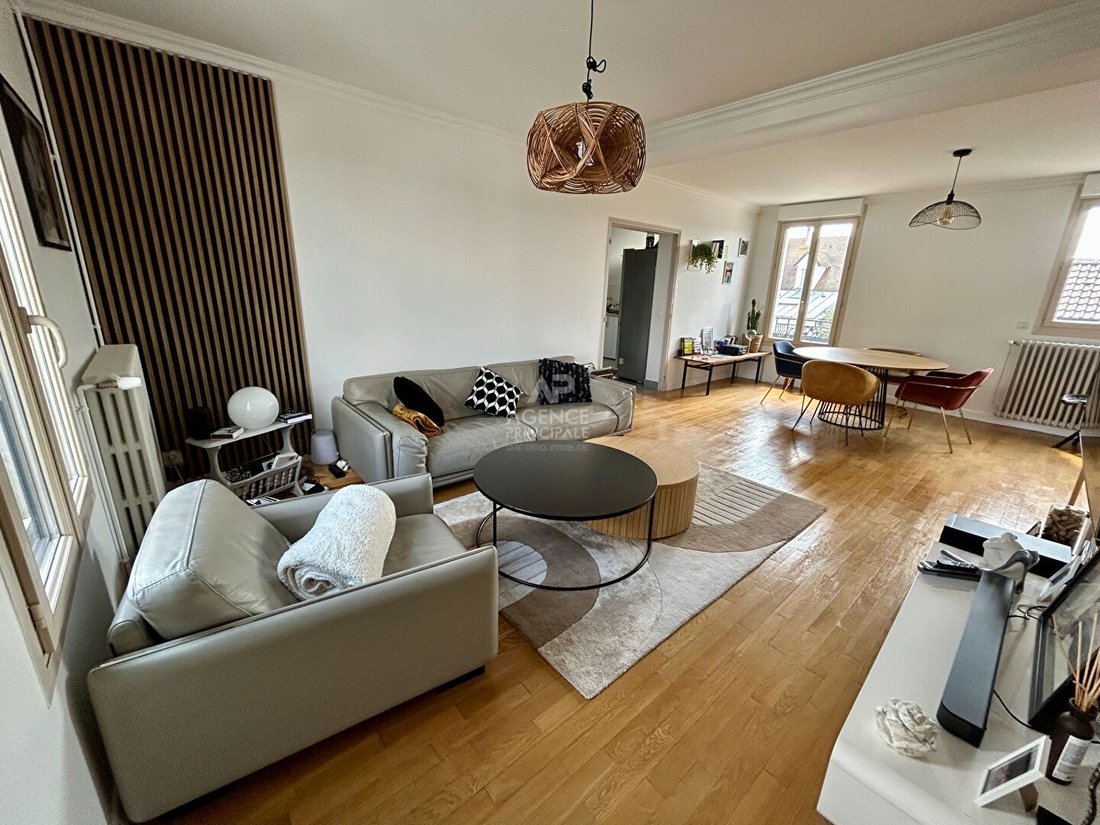 Apartment in Poissy, Ile-de-France, France 5 - 16066811