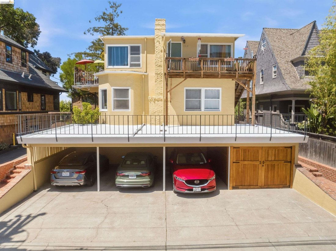 House in Oakland, California, United States 2 - 17932890