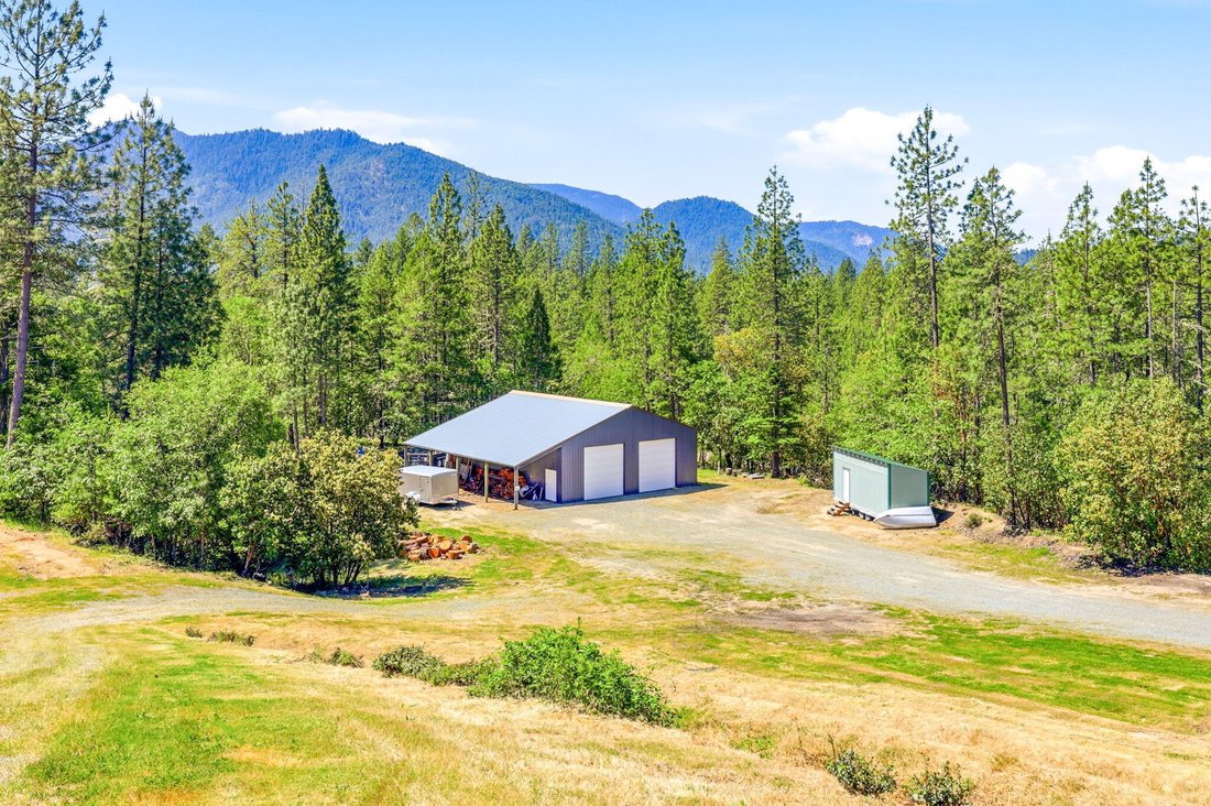 House in Grants Pass, Oregon, United States 4 - 17936695