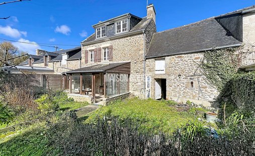 House in Saint-Briac-sur-Mer, Brittany, France 1