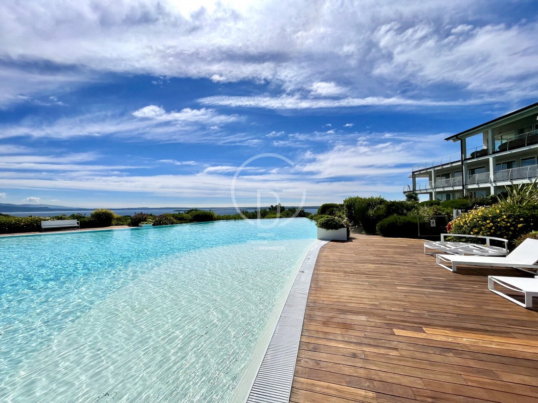 Apartment in Hill Zone, Padenghe sul Garda, Lombardy 5 - 17931523