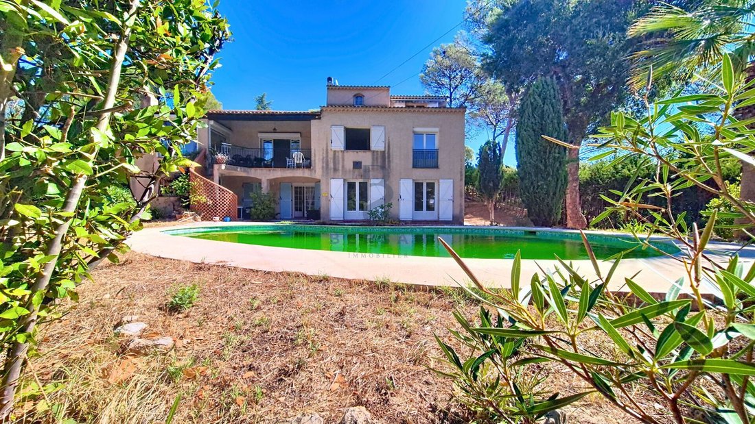 Villa in Le Dramont-Agay-Anthéor-Le Trayas, Saint-Raphaël, France 2 - 16409830