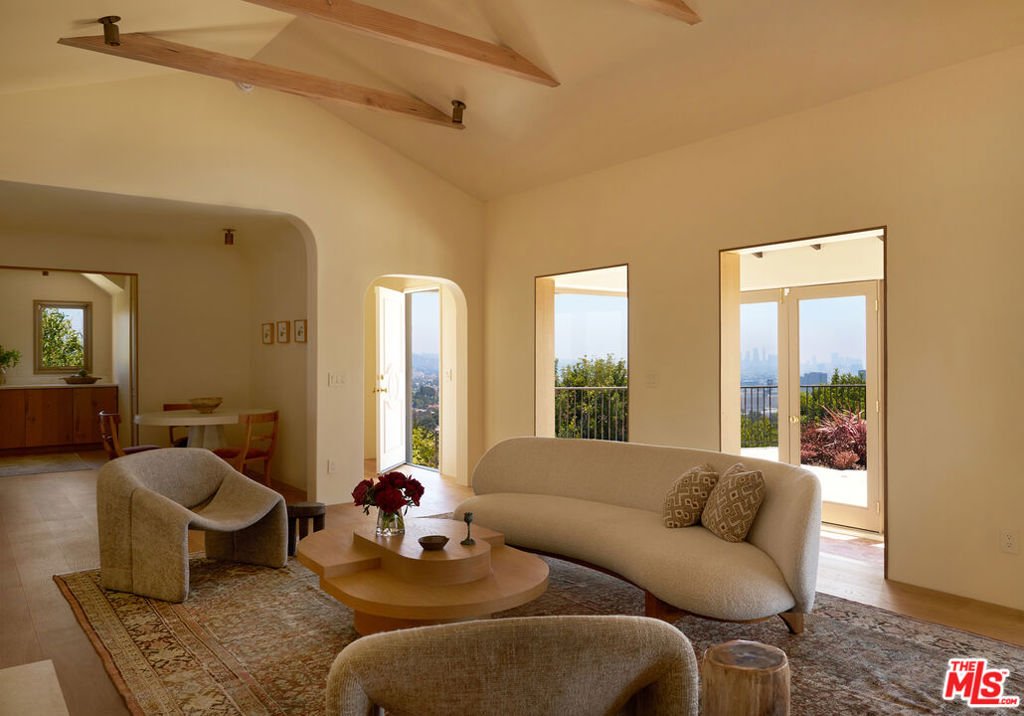 House in Los Angeles, California, United States 3 - 17933750