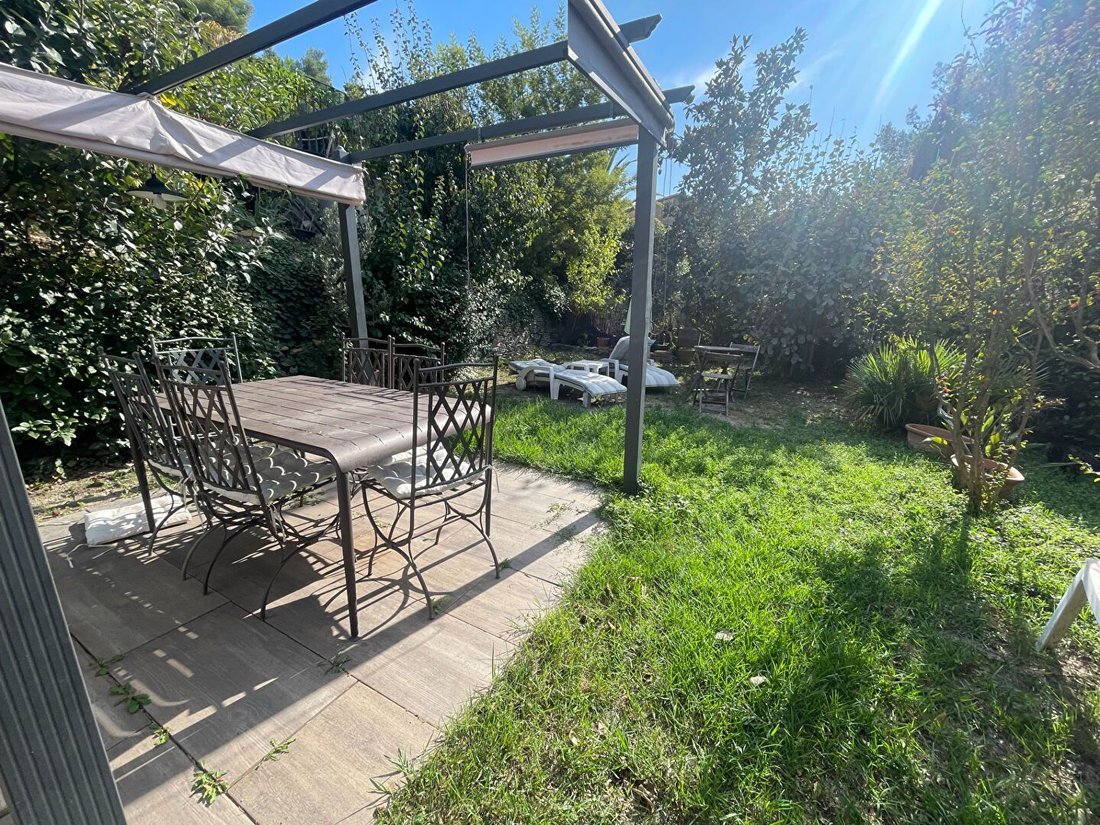 House in Ceyreste, Provence-Alpes-Côte d'Azur, France 3 - 15768578