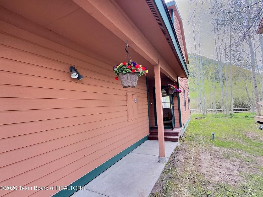 House in Jackson, Wyoming, United States 2 - 17937525