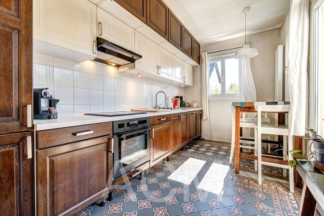 House in Napoleon, Maisons-Laffitte, France 1 - 16065893
