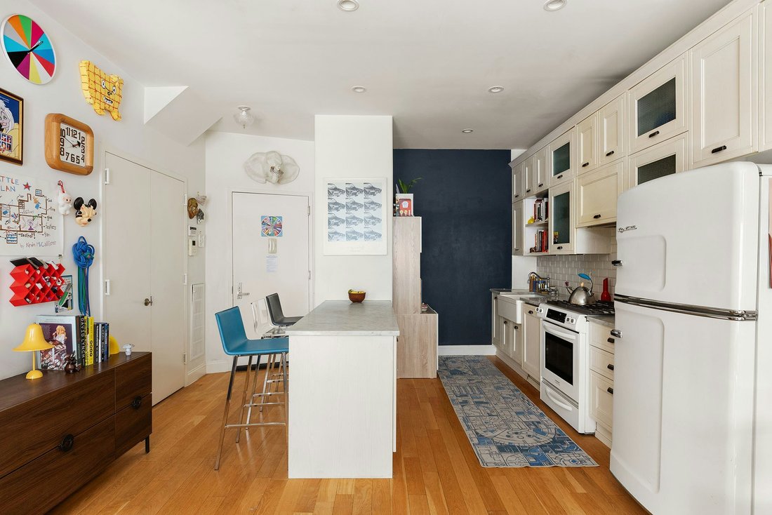 Condo in New York, New York, United States 4 - 17734680