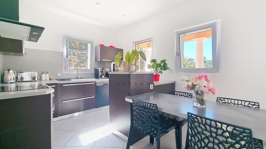 Villa in Exterieurs, Frejus, France 5 - 17756134