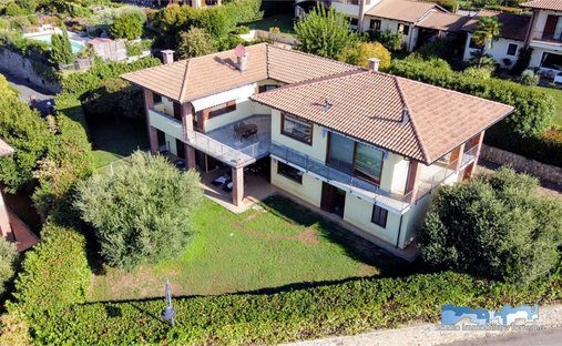 Villa in Piverone, Piedmont, Italy 1