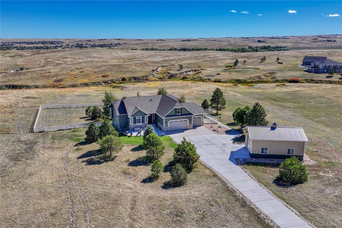 House in Parker, Colorado, United States 1 - 17527778