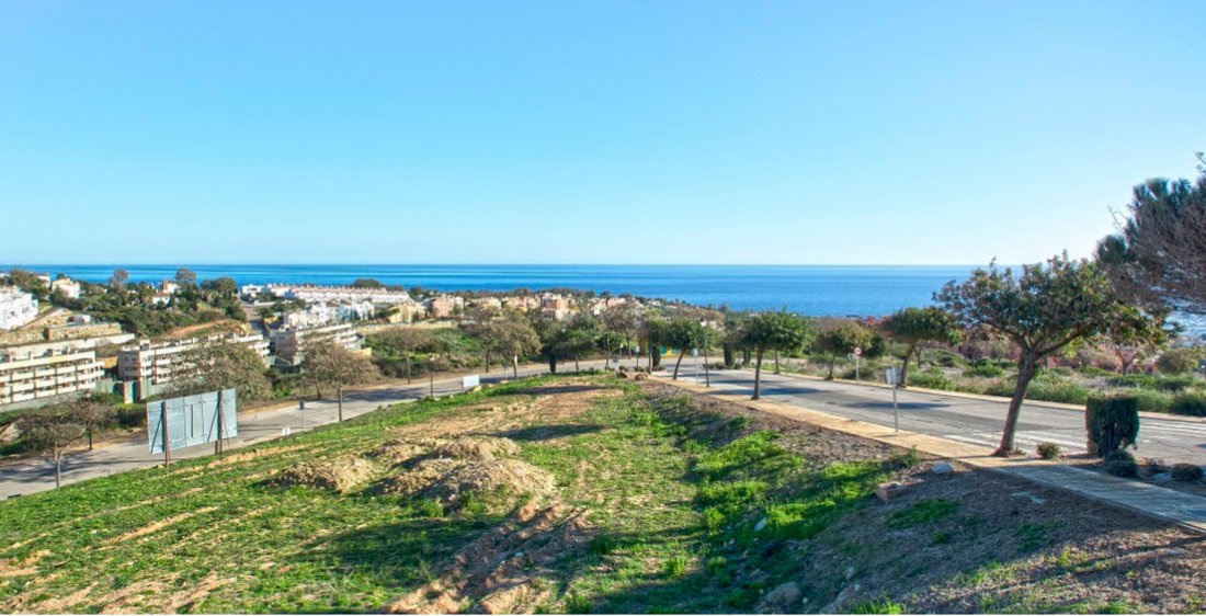 Land in Manilva, Andalusia, Spain 4 - 17928308