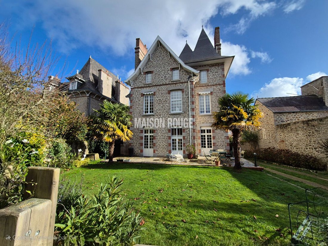 House in Dinan, Brittany, France 1 - 16283175