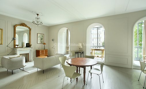 Apartment in Odéon, Paris 6e Arrondissement, Paris 1