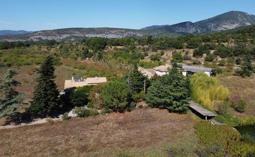 Casa a Malaucène, Provenza-Alpi-Costa Azzurra, Francia 1