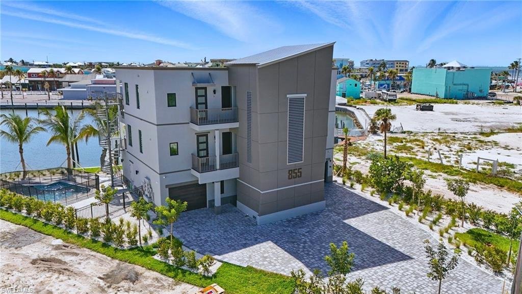 Condo in Fort Myers Beach, Florida, United States 1 - 17944482